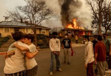 El drama de una familia tras perderlo todo en los incendios de Los Ángeles: “Toda mi infancia se acabó”
