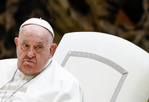 Difundieron un nuevo parte médico del Papa Francisco tras haber sido internado por una bronquitis