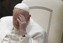 Del diagnóstico de bronquitis a la preocupación: cómo fue la semana de internación del papa Francisco
