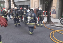 Por una falla eléctrica, se incendió una de las oficinas del anexo de la Cámara de Diputados