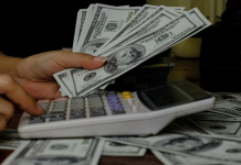 Dólar oficial y dólar tarjeta: banco por banco, a cuánto cotizan este miércoles 30 de abril