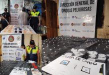 Desbaratan otro punto de venta de drogas al menudeo