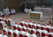 El papa León XIV presidió su primera misa desde la Capilla Sixtina