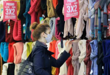 La indumentaria en Argentina es 40% más cara que en la región