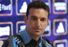 Scaloni da una conferencia de prensa y define si Messi será titular en el partido de mañana ante Colombia