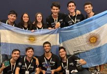 Estudiantes argentinos ganan campeonato mundial de ingeniería aeroespacial de la NASA