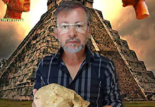 El líder de una secta de sanadores egipcios reapareció ofreciendo cursos y la Justicia le prohibió dar clases