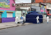 Pelea a la salida de un boliche en Av. Sarmiento: un joven de 20 años falleció