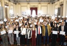 La ministra Montaldo reconoció a docentes en el Colegio Nacional