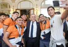 Jaldo reconoció a 133 atletas tucumanos por su participación en los JADAR 2025