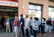 Se perdieron 12 mil empleos privados y se crearon 7 mil en el sector público