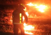 Bomberos de la Policía sofocaron una quema de cañaveral en Colombres