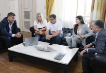 Salud recibió a la Fundación Abrazando Corazones, que abrirá un centro sanitario en Concepción