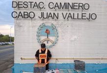 Secuestran mercadería sin aval aduanero y retienen más de 100 macetas por evasión impositiva