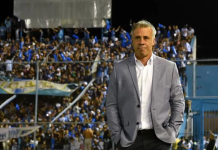 Lucas Pusineri seguirá siendo el DT de Atlético Tucumán