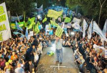 Jaldo cerró la campaña ante una multitud en Yerba Buena
