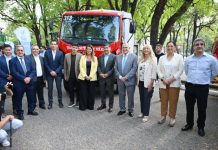 Jaldo participó en la presentación de nuevos camiones y trituradora en la Capital