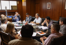 El Concejo debatirá en el recinto la regulación de las aplicaciones de transporte