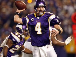 Brett Favre reactiva la controversia por la elección de Bad Bunny en el Super Bowl