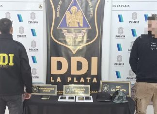 Chocó a un grupo de amigos en Melchor Romero, mató a dos y lo condenaron pero quedó en libertad