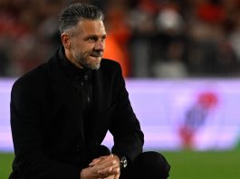 Estudiantes negocia con Martín Demichelis tras la sorpresiva salida de Eduardo Domínguez