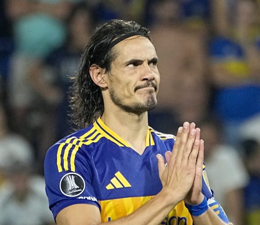 Atento Boca Juniors: la decisión que tomó Edinson Cavani tras una recaída en su lesión lumbar