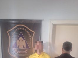 Atraparon a un hombre por golpear y amenazar a una jubilada de 92 años en Remedios de Escalada para robarle