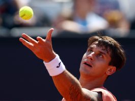 Saldo positivo para los argentinos en Marrakech: Camilo Ugo Carabelli y Marco Trungelliti festejaron en el debut