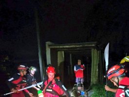 Desbordó un río en Córdoba y evacuaron a varias familias: el agua ingresó a las casas y superó el metro de altura