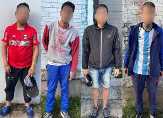 El impresionante arsenal de armas blancas en medio de una ranchada en Parque Chacabuco: hay 4 detenidos