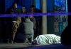 Atacaron a tiros un supermercado chino en Rosario: mataron a un vecino que estaba en la puerta y dejaron una nota mafiosa
