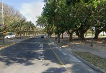 Grabaron a un nene manejando una moto mientras realizaba maniobras peligrosas por la Costanera en Santa Fe