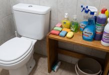 La ANMAT prohibió la venta de una marca de productos de limpieza por falta de regularización