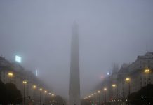 Nueva advertencia violeta por niebla: qué zonas se verán afectadas y hasta cuándo rige el aviso