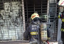 Se incendió un comercio en el barrio de Palermo y dos personas tuvieron que ser rescatadas