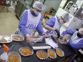 Cómo funciona Plato Caliente, el voluntariado de la UBA que alimenta a más de 130 personas cada semana