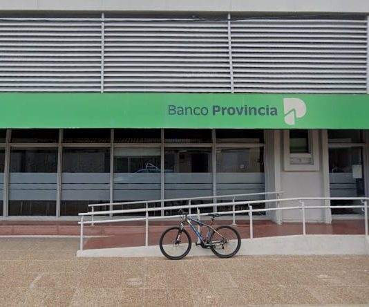 Intento de robo boquetero al Banco Provincia de Baradero: hay doce detenidos
