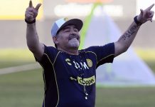 Juicio por la muerte de Maradona: Mariano Perroni retoma su declaración y se suman nuevos testimonios