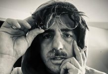 Marco Antonio Caponi podría interpretar a Charly García en una nueva serie