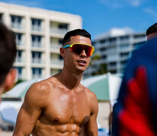 Tras su contundente respuesta sobre su físico, Cristiano Ronaldo se mostró en una playa a los 41 años antes de jugar el Mundial