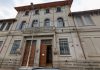 Video: un alumno de un colegio de Tandil agredió a un profesor y le fracturó la mandíbula