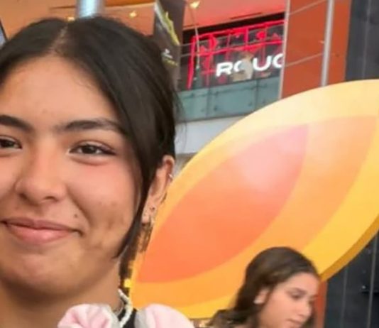 Buscan a una joven de 18 años que salió de su casa en Belgrano para ir a clases y no regresó