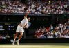 El sueño histórico de Novak Djokovic llegó hasta las semifinales: Jannik Sinner le ganó en tres sets y buscará otro título en Wimbledon