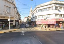 Entró armado a un bazar de Santa Fe, gatilló varias veces y baleó a una cajera de 16 años: todo quedó filmado