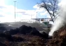 Escape de gas en la autopista Dellepiane: obreros rompieron un caño de alta presión con una retroexcavadora