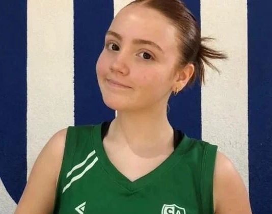 Murió la joven jugadora de vóley que estaba grave tras un brutal accidente entre un camión y un remis en la ruta 88