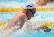 Quién es Archie Goodburn, el nadador escocés con tres tumores cerebrales que llegó a una final de los Juegos de la Commonwealth