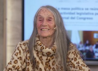Tiene 92 años, dejó el tenis para dedicarse a su familia y décadas después volvió a representar a la Argentina: “Siempre hay que tener un deseo y seguirlo”