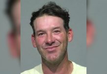 Tony Romo es arrestado por conducir intoxicado en el condado de Milwaukee