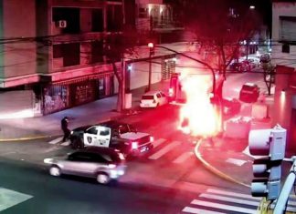 Un hombre incendió un contenedor de basura en Parque Chacabuco, una cámara lo filmó y quedó detenido